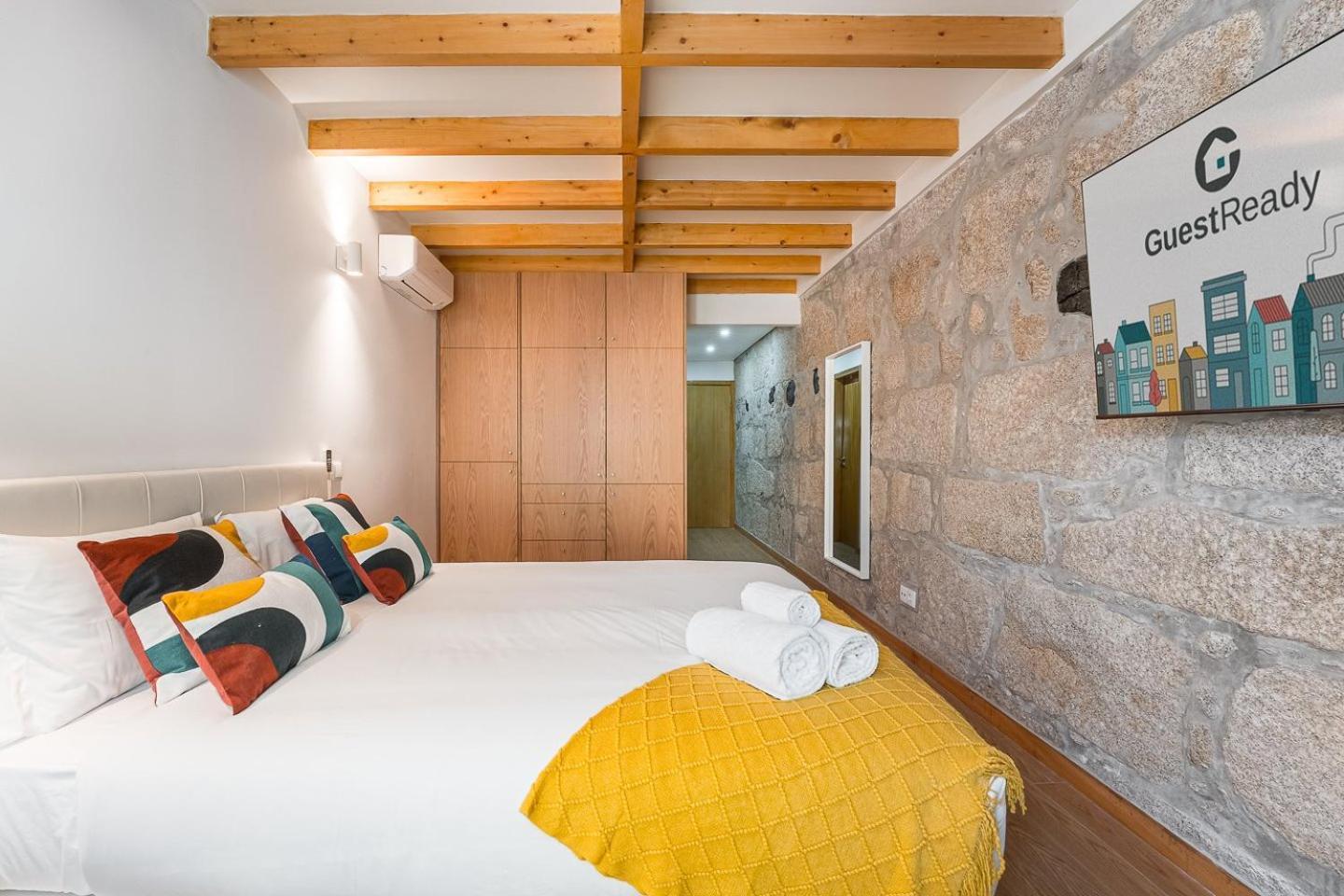 Guestready - Miragaia Stone Studios & Apartments ปอร์โต ภายนอก รูปภาพ